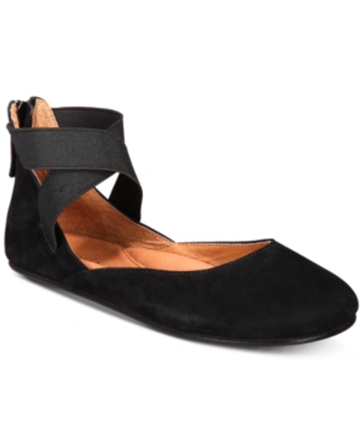 Shop Gentle Souls By Kenneth Cole Bay Unique Flats Women's Shoes In Black