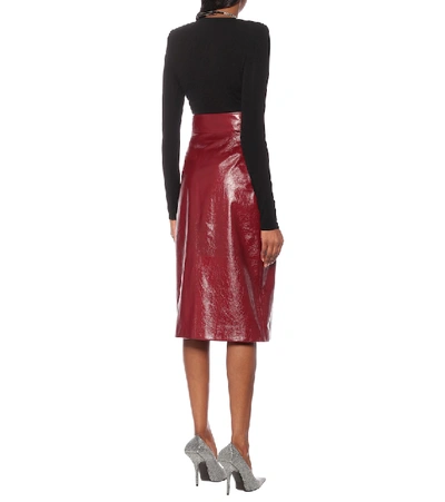 Shop Gucci High-rise Leather Midi Skirt In Red