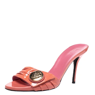 Pre-owned Gucci Coral Pleated Patent Leather Hysteria Slide Sandals Size 37 In Pink
