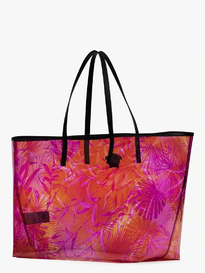 Shop Versace Shopper Mit Dschungel-print In Pink