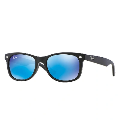 Shop Ray Ban New Wayfarer Junior Sonnenbrillen Schwarz Fassung Blau Glas 48-16