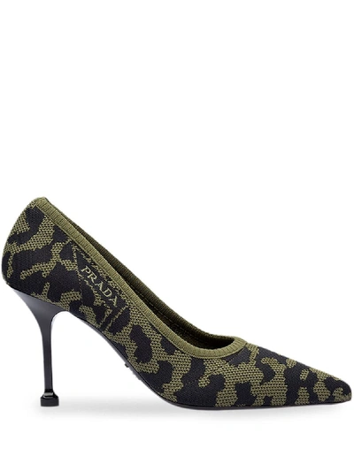 Shop Prada Gestrickte Pumps In Grün