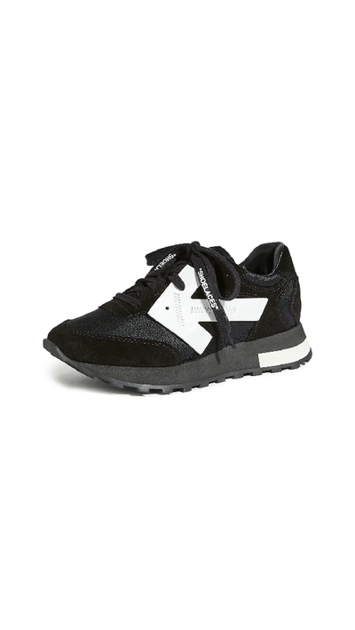 Shop Off-white Hg Runner Sneakers In Black/white