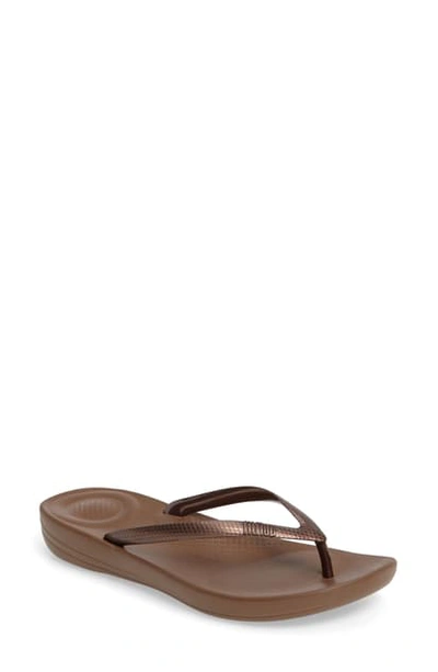 Shop Fitflop Iqushion Flip Flop In Metallic Bronze