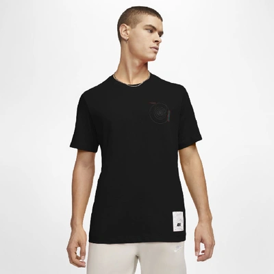 Shop Nike Sportswear Men's T-shirt (black)