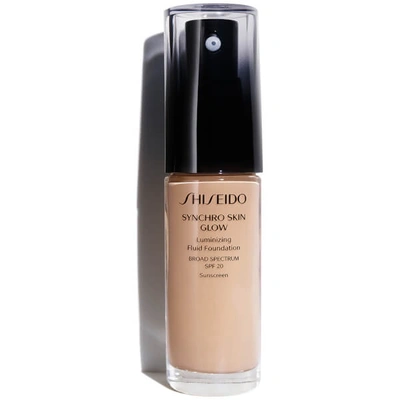 Shop Shiseido Synchro Skin Glow Luminizing Foundation 30ml (various Shades) - Rose 3