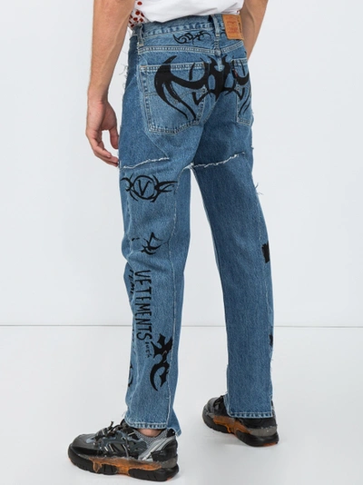 Shop Vetements X Levi's Tribal Detail Jeans Indigo