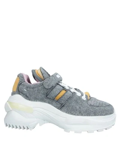 Shop Maison Margiela Sneakers In Grey
