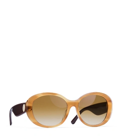 Shop Tory Burch Fleming Oval Sunglasses In Milky Amber Tort
