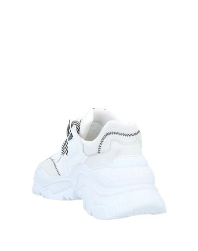 Shop N°21 Sneakers In White