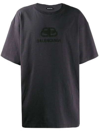 Shop Balenciaga Bb Logo T-shirt In Black
