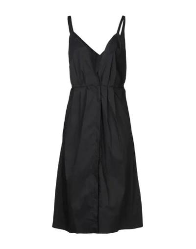 Shop Liviana Conti Knee-length Dresses In Black