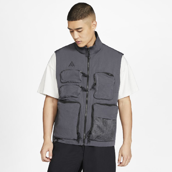 nike vest acg