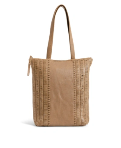 Shop Day & Mood Flame Tote In Camel