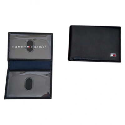 Pre-owned Tommy Hilfiger Black Leather Small Bag, Wallet & Cases
