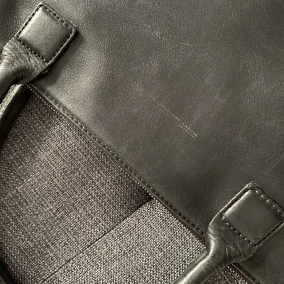 Pre-owned Want Les Essentiels De La Vie Black Leather Bag