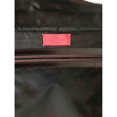 Pre-owned Valentino Garavani Cloth Weekend Bag In Brown