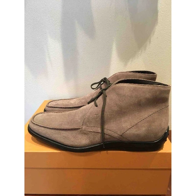 Pre-owned Tod's Beige Suede Boots