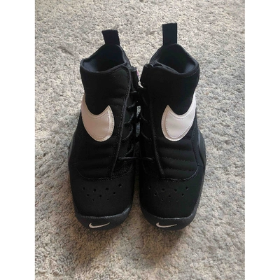 Pre-owned Nike Cloth High Trainers In Black