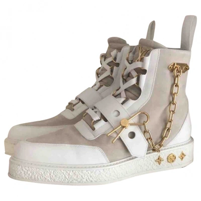 Pre-owned Louis Vuitton Lv Creeper White Leather Boots