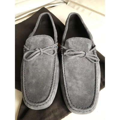 Pre-owned Tod's Gommino Flats In Grey