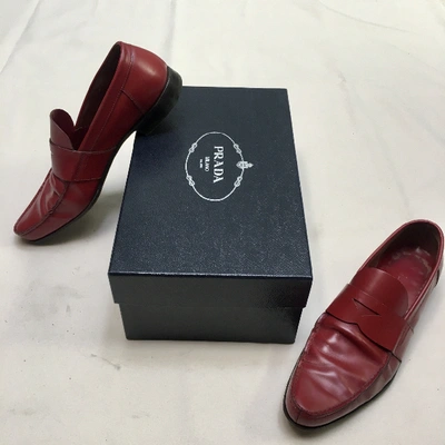 Pre-owned Prada Leather Flats In Red