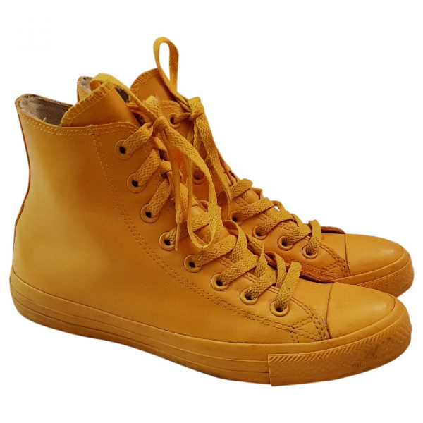 converse rubber yellow