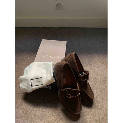 Pre-owned Gucci Brown Suede Flats