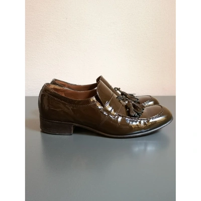 Pre-owned Burberry Patent Leather Flats In Brown