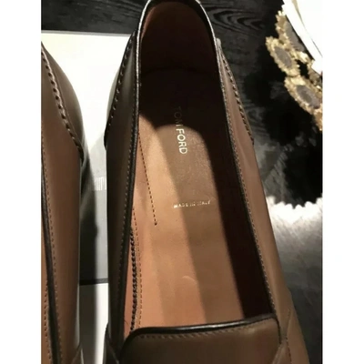 Pre-owned Tom Ford Leather Flats In Brown