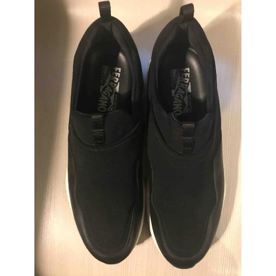 Pre-owned Ferragamo Leather Low Trainers In Black