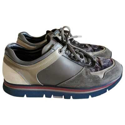 Pre-owned Ferragamo Leather Low Trainers In Grey