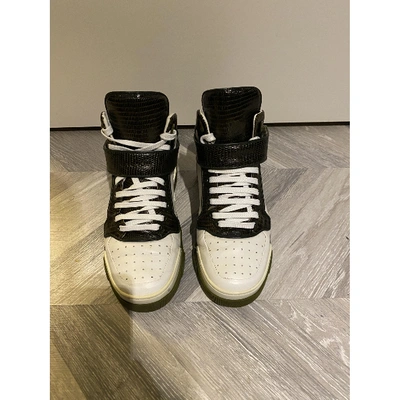 Pre-owned Givenchy Tyson Leather High Trainers In White