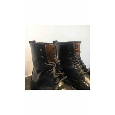 Pre-owned Gucci Leather Boots In Black