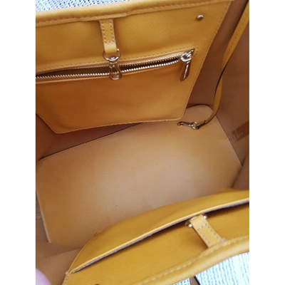 Pre-owned Michael Kors Jet Set Leather Handbag In Camel