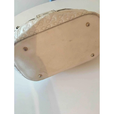 Pre-owned Anya Hindmarch Leather Handbag In Ecru
