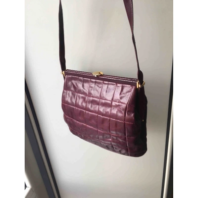 Pre-owned Ferragamo Leather Handbag In Burgundy