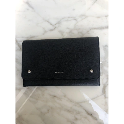 Pre-owned Burberry Leather Clutch Bag In Black