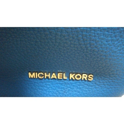 Pre-owned Michael Kors Leather Handbag In Blue