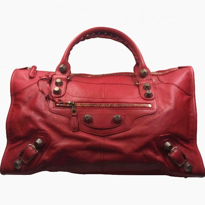 Pre-owned Balenciaga Weekender Leather Handbag In Red
