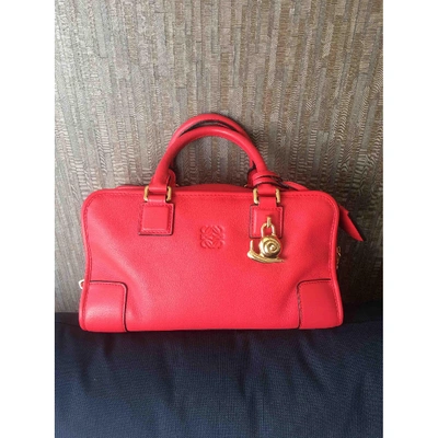 Pre-owned Loewe Amazona Leather Handbag In Red
