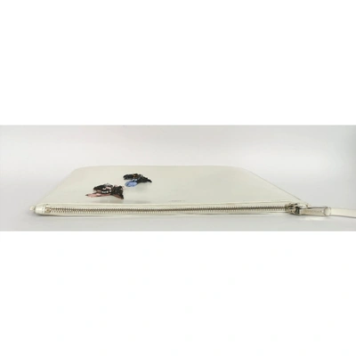 Pre-owned Rochas Leather Clutch Bag In White