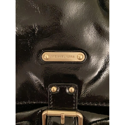 Pre-owned Michael Kors Cloth Crossbody Bag In Black