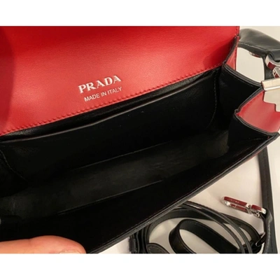 Pre-owned Prada Sidonie Red Leather Handbag