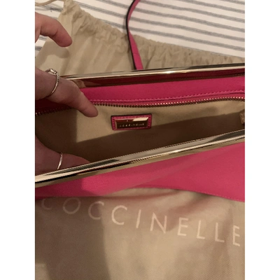 Pre-owned Coccinelle Pink Leather Clutch Bag