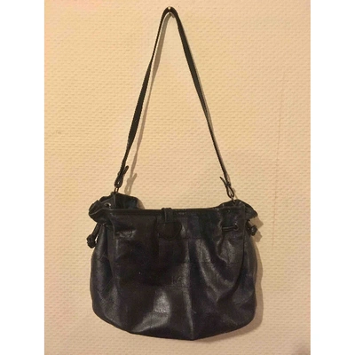 Pre-owned Longchamp Cloth Handbag In Black