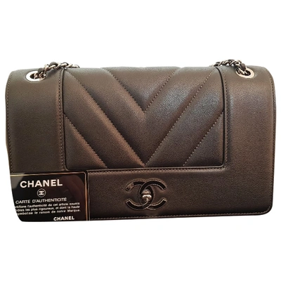 Pre-owned Chanel Anthracite Leather Handbag