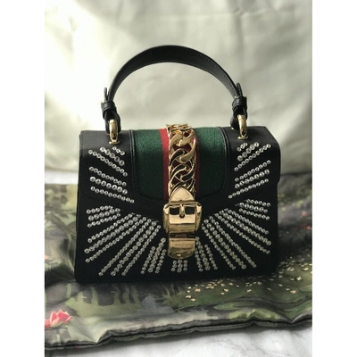 Pre-owned Gucci Sylvie Black Silk Handbag