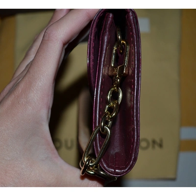 Louis Vuitton Clutch bags Purple Patent leather ref.25762 - Joli