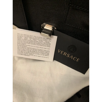 Pre-owned Versace Black Leather Handbag